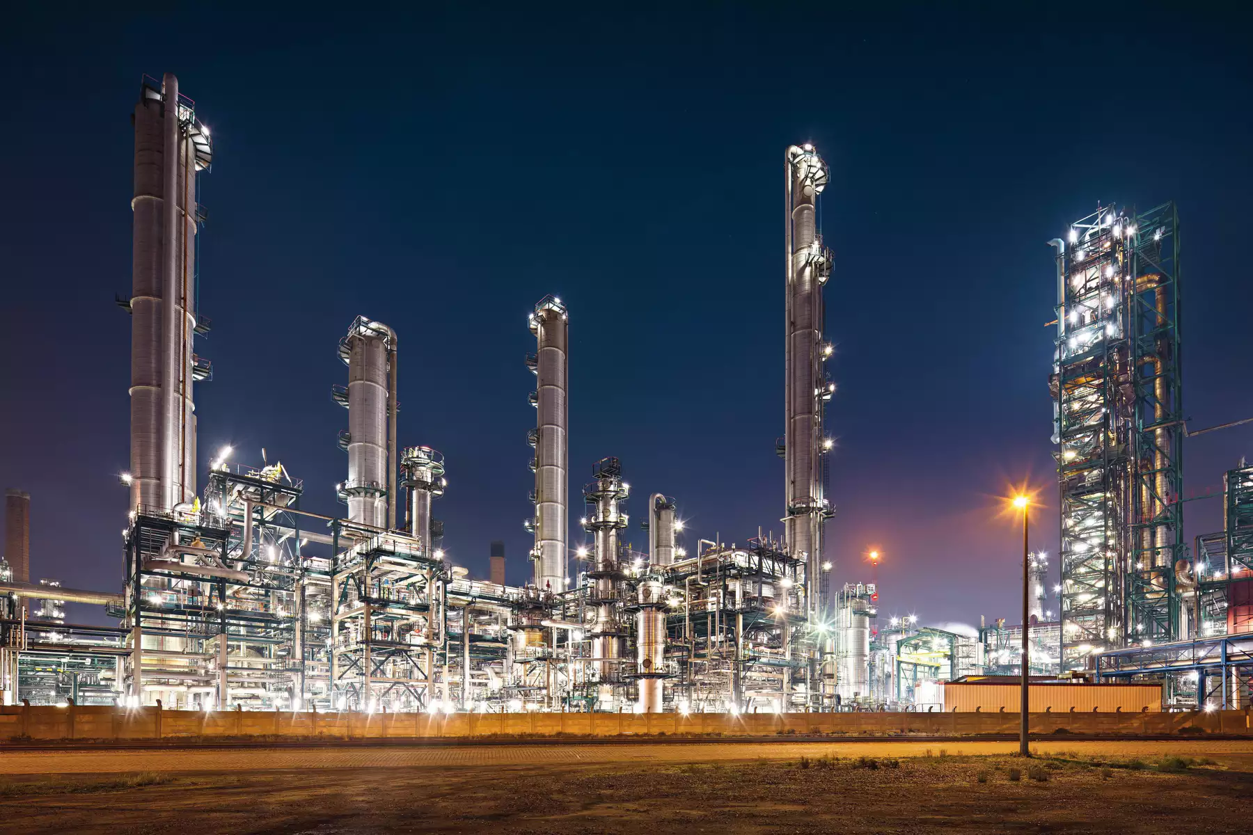 هند در مسیر تبدیل به یکی از بازیگران اصلی پتروشیمی جهان