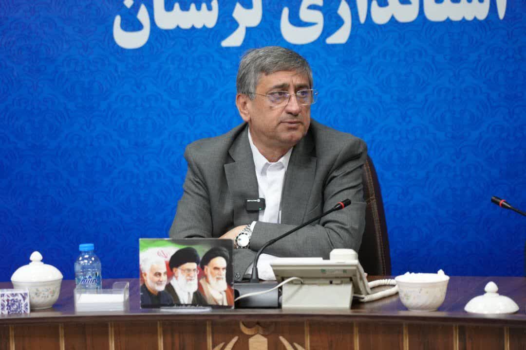 استاندار: حساب‌های پتروشیمی در اختیار بانک‌های استان قرار گیرد