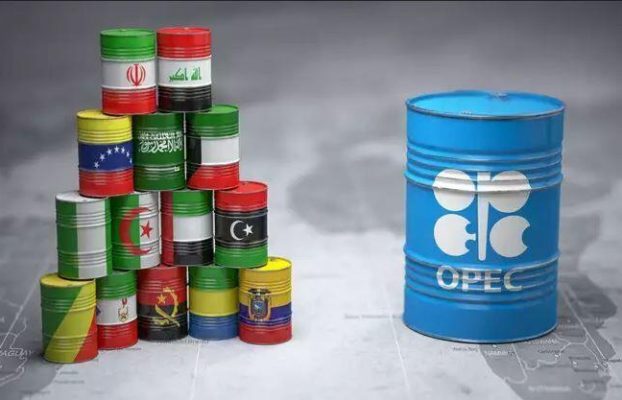 افزایش ۱۰۵ هزار بشکهای تولید اوپک در ماه پایانی ۲۰۲۵